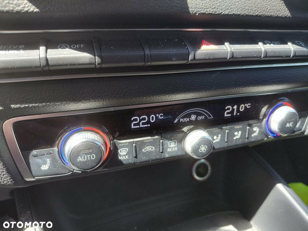 Audi A3 Sportback 2.0 TDI quattro Ambiente - 10