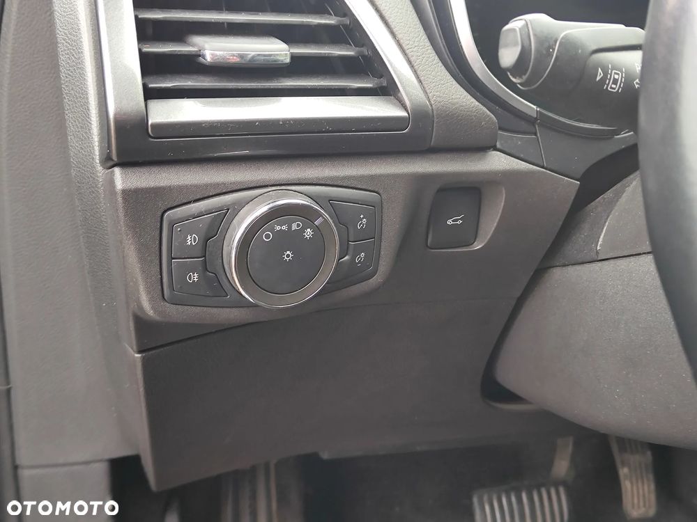 Ford Mondeo 2.0 TDCi Titanium PowerShift - 22