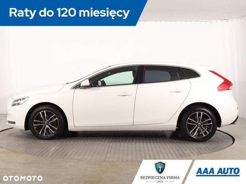 Volvo V40 - 4