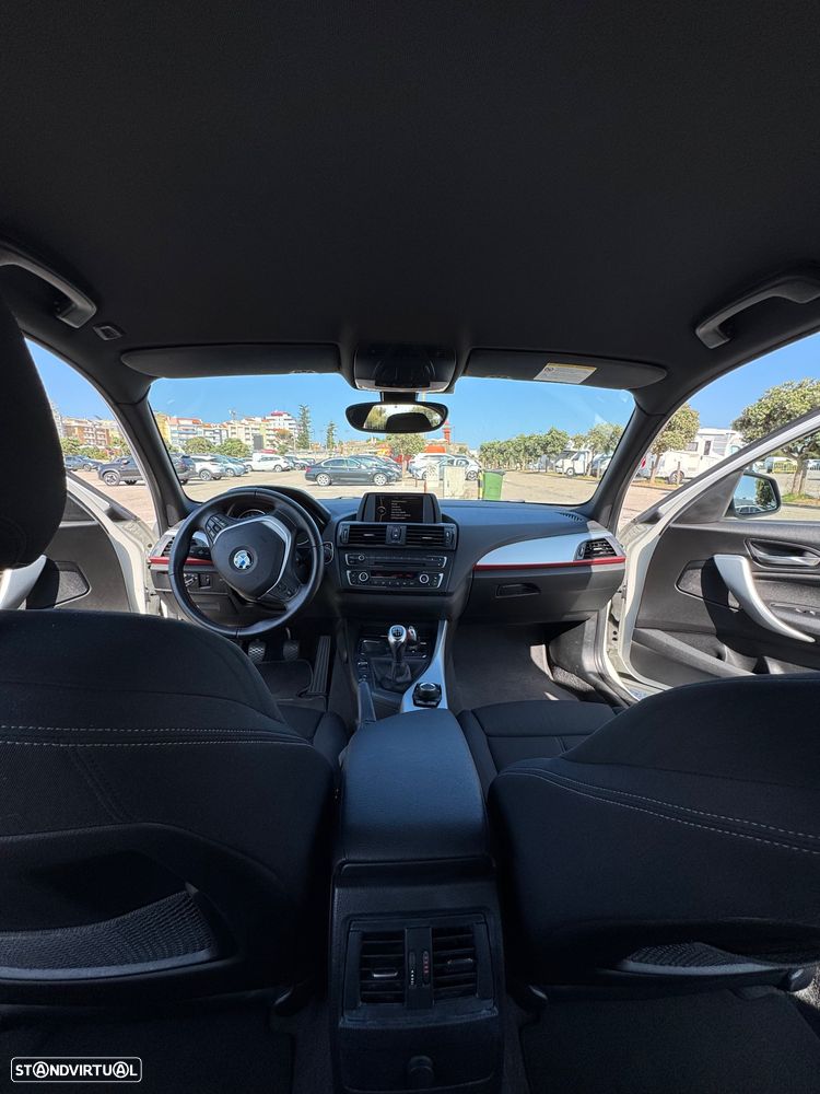 BMW 116 d Sport Line - 17