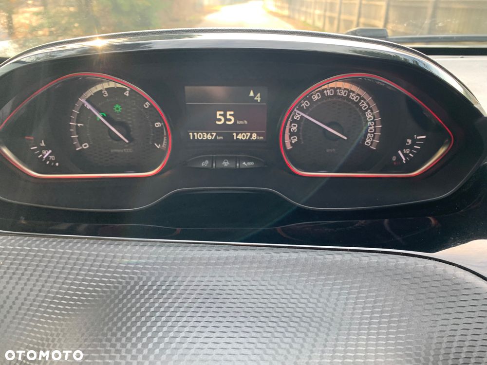 Peugeot 2008 PureTech 110 Stop&Start GT-Line Edition - 5