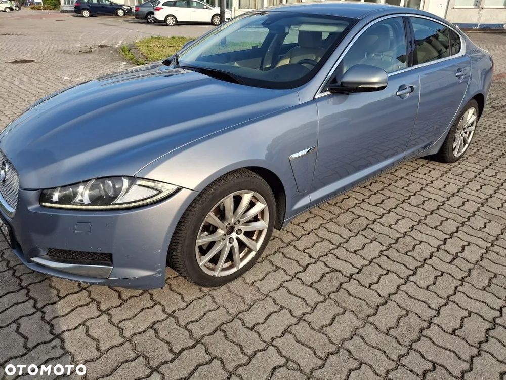 Jaguar XF - 1