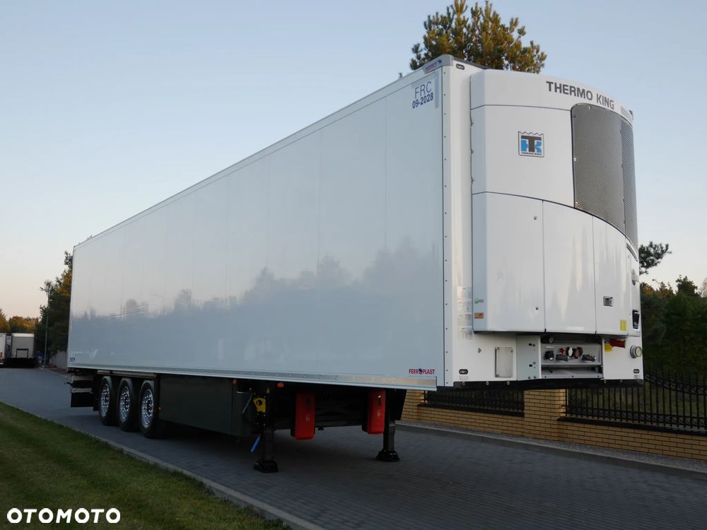 Schmitz Cargobull Thermo King SLXi 300 - 5