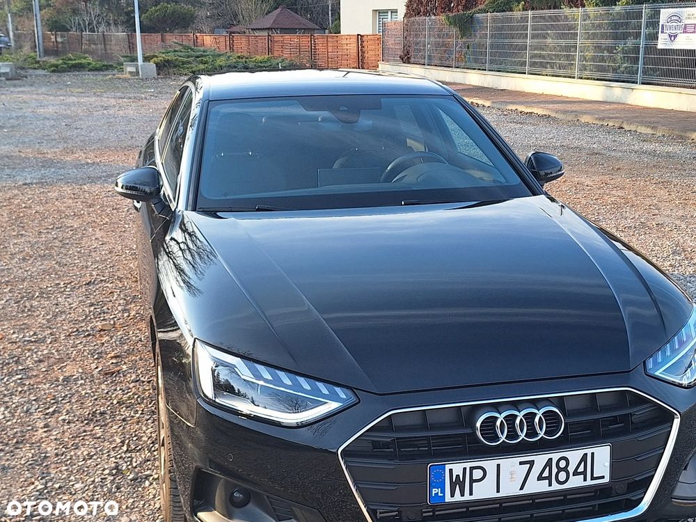 Audi A4 Limousine - 2