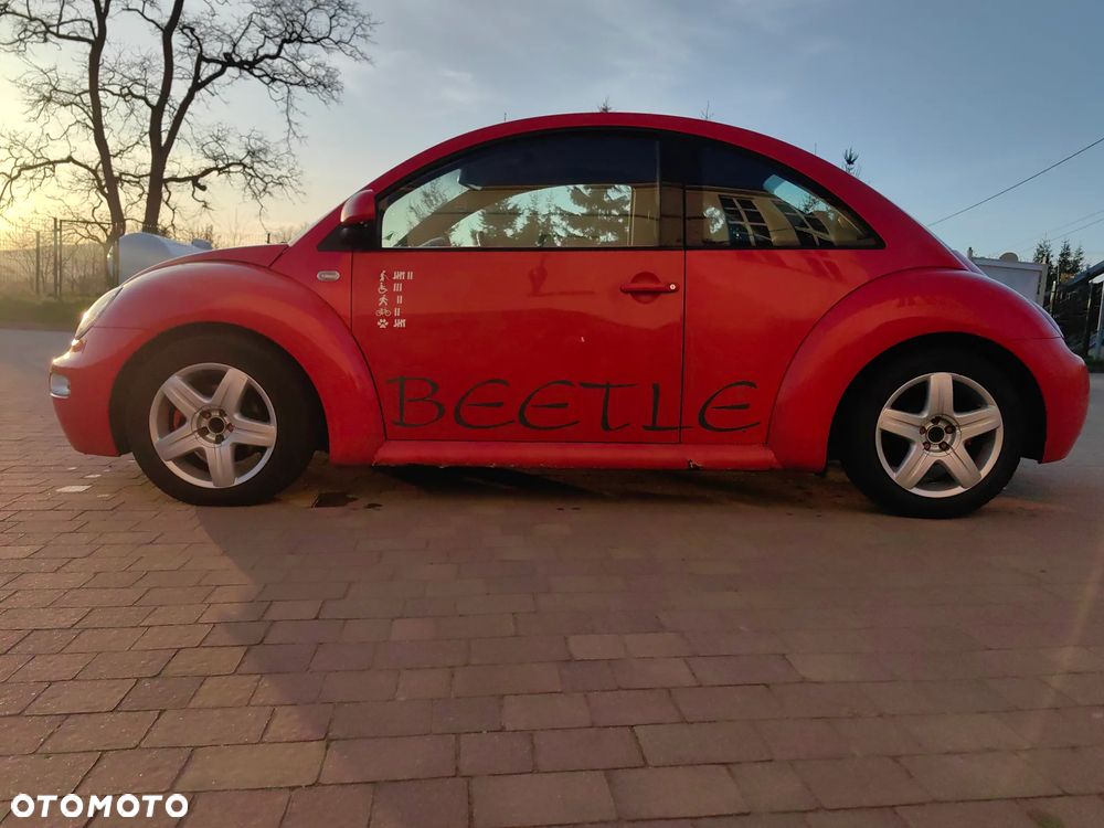 Volkswagen New Beetle - 27