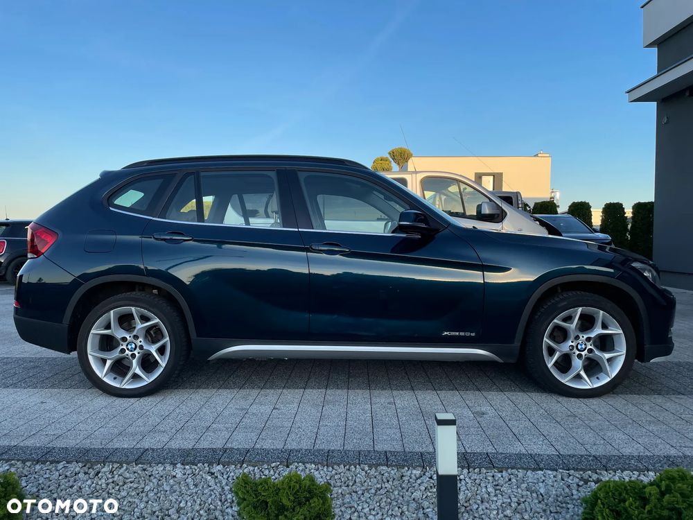 BMW X1 xDrive20d Sport Line - 1