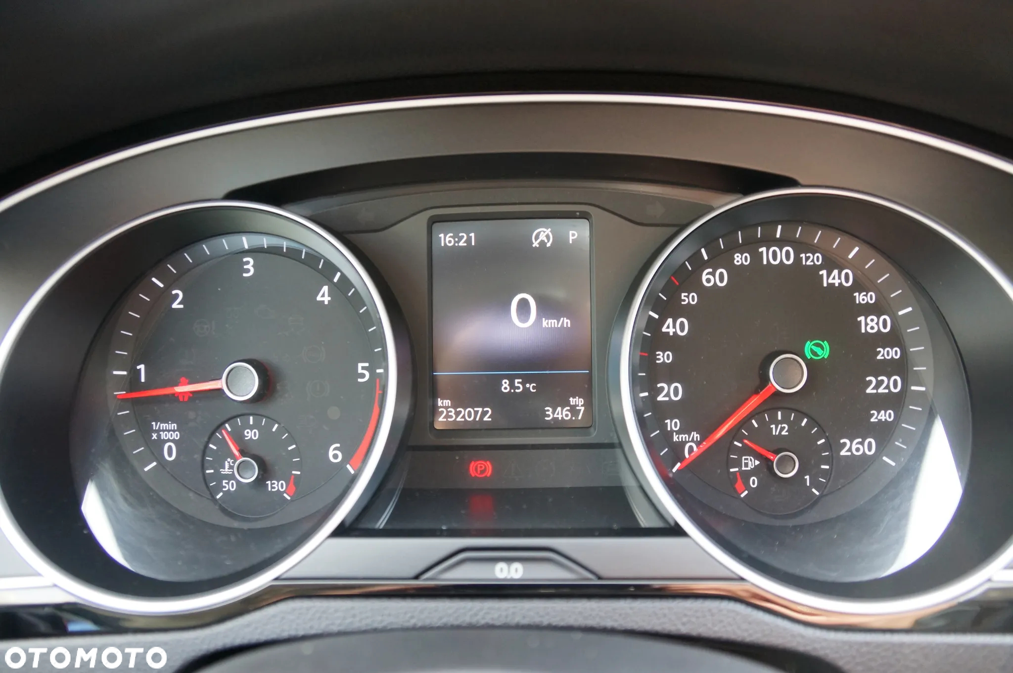 Volkswagen Passat Variant 2.0 TDI SCR DSG 4Motion Alltrack - 18