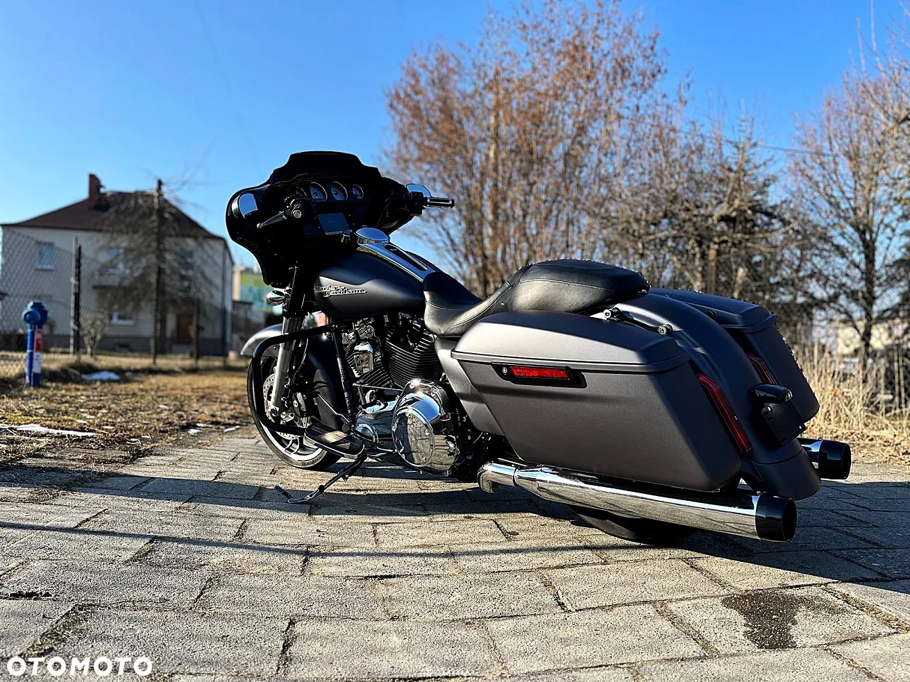 Harley-Davidson Touring Street Glide - 4