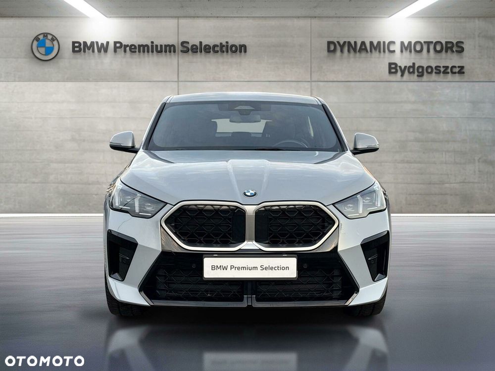 BMW X2 - 10