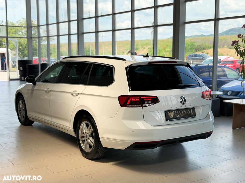Volkswagen Passat 2.0 TDI DSG Comfortline - 4