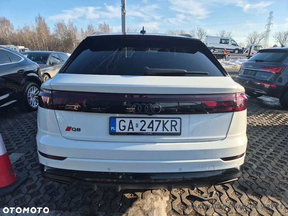Audi Q8 - 5