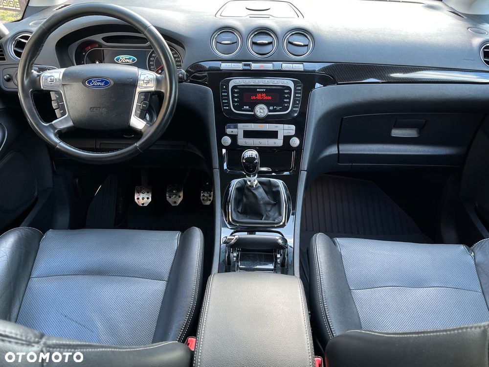 Ford S-Max 2.2 TDCi DPF Titanium - 21