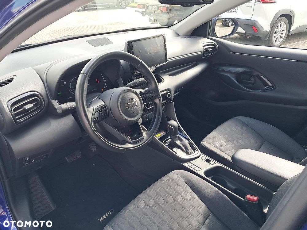 Toyota Yaris Hybrid 1.5 Style - 10