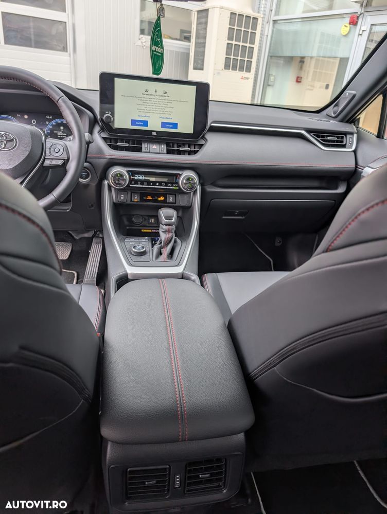 Toyota RAV4 2.5 PHEV VVT-iE 4x4 Style Bi-Tone - 19