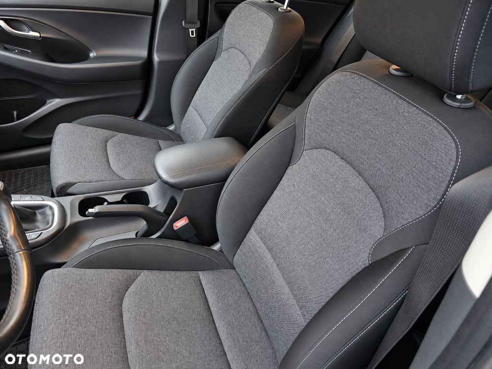 Hyundai i30 1.5 T-GDI 48V Smart - 3