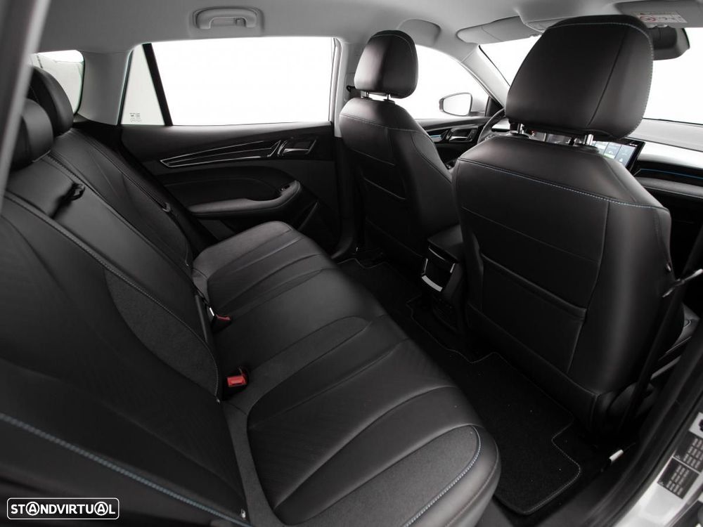 MG MG5 61 kWh Luxury - 11