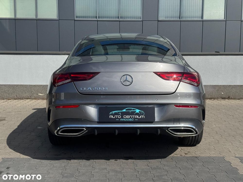 Mercedes-Benz CLA 200 d AMG Line 8G-DCT - 11