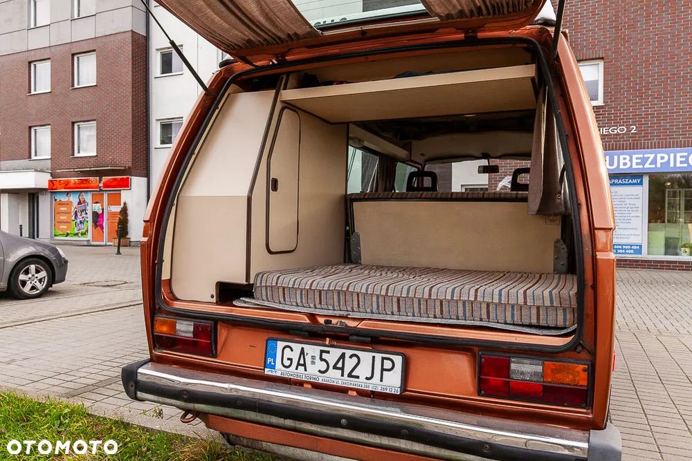 Volkswagen Transporter - 15