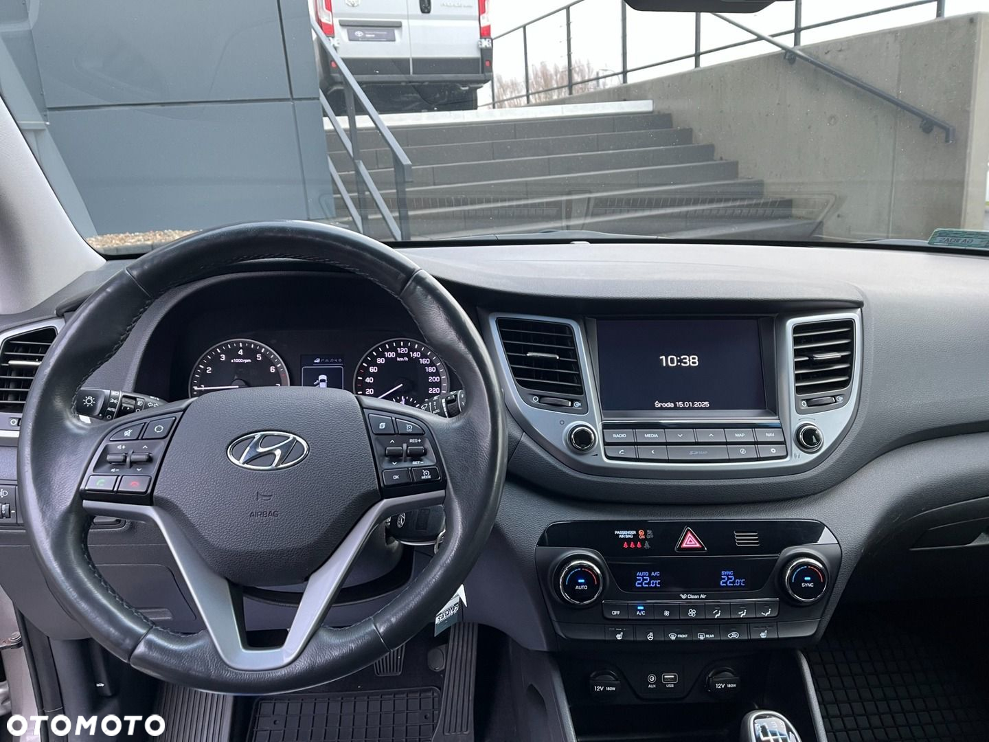 Hyundai Tucson 1.6 GDI BlueDrive Design 2WD - 25