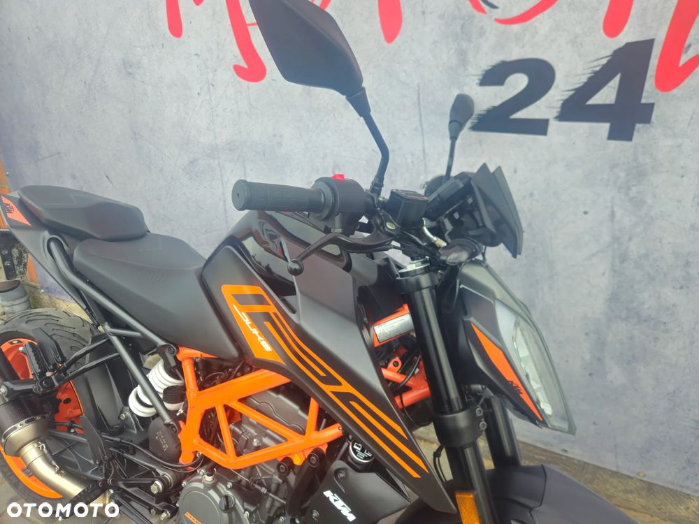 KTM Duke - 21