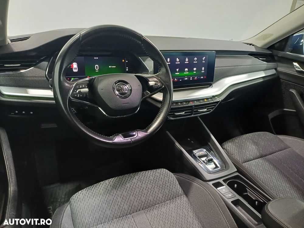 Skoda Octavia 2.0 TDI DSG Style - 7