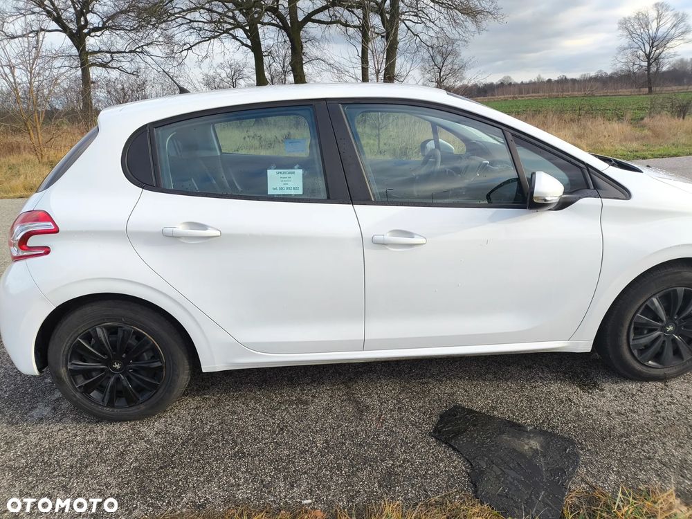 Peugeot 208 PureTech 82 Active - 3