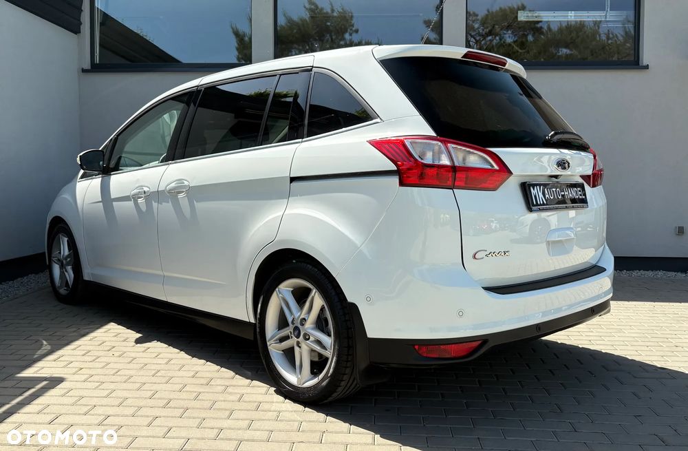 Ford Grand C-MAX - 4