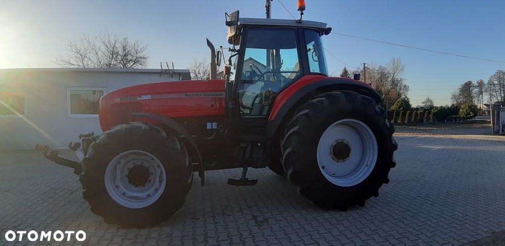 Massey Ferguson 8240 - 8