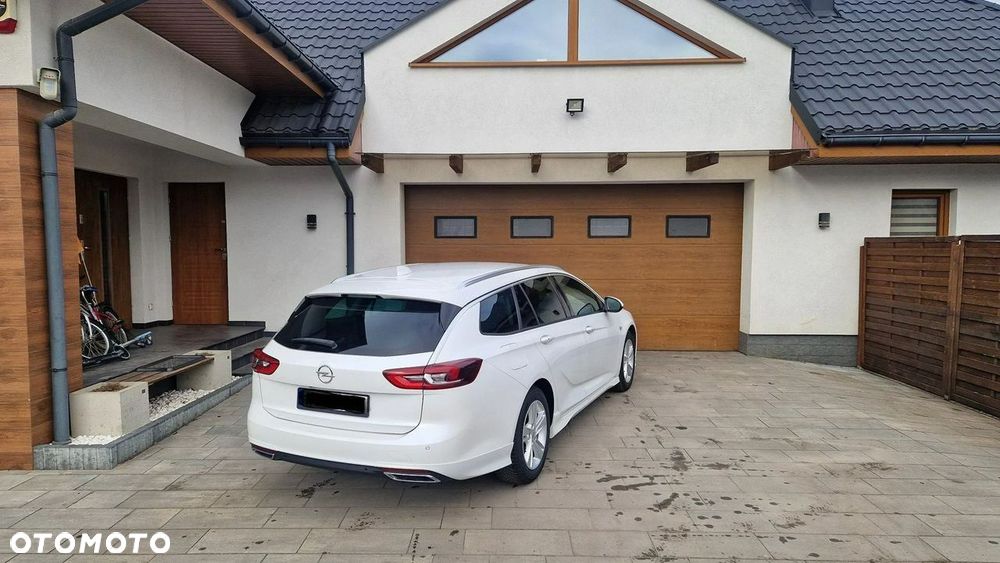 Opel Insignia - 8