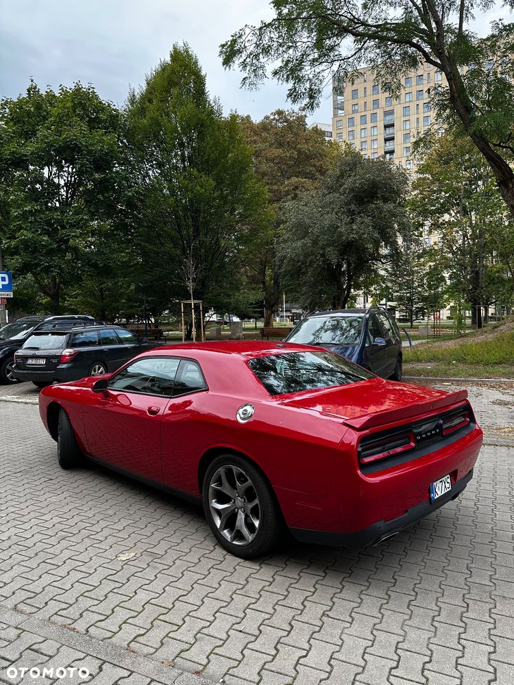 Dodge Challenger - 3
