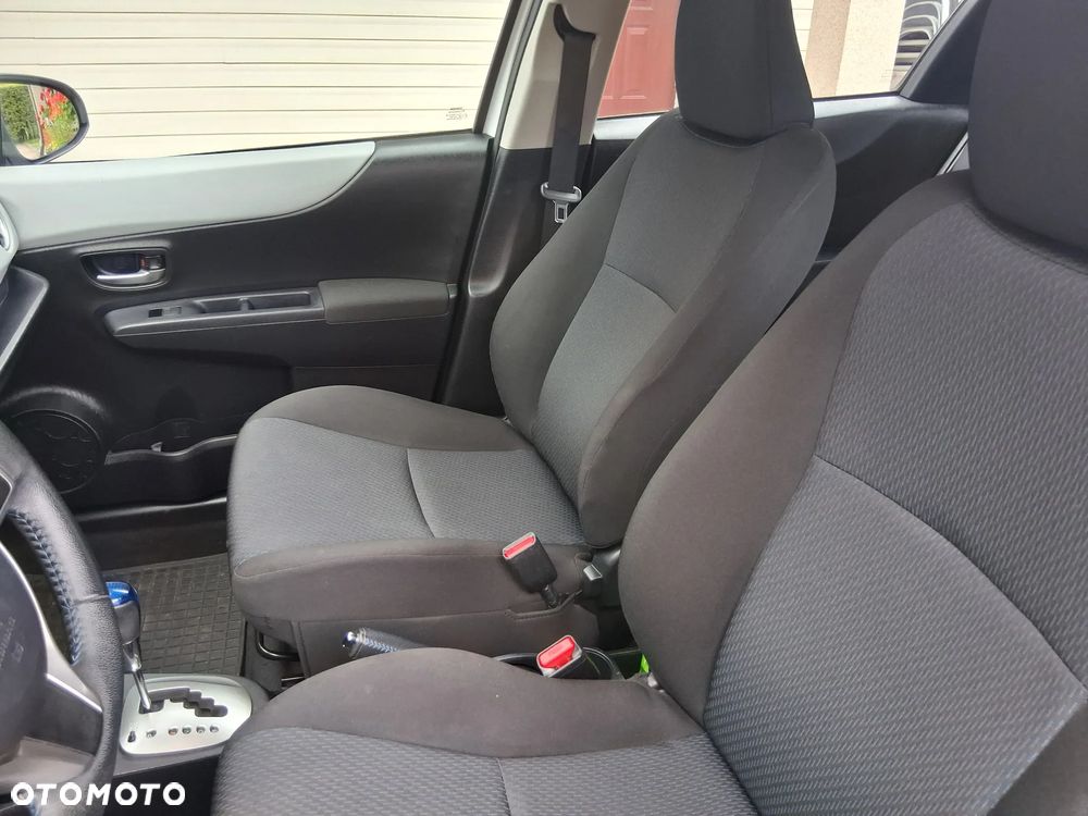 Toyota Yaris Hybrid 1.5 VVT-i - 7