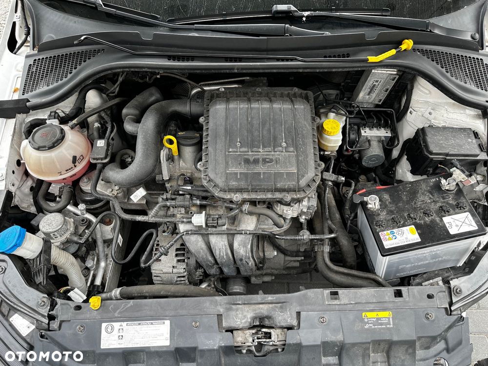 Skoda Fabia 1.0 Style Color - 26