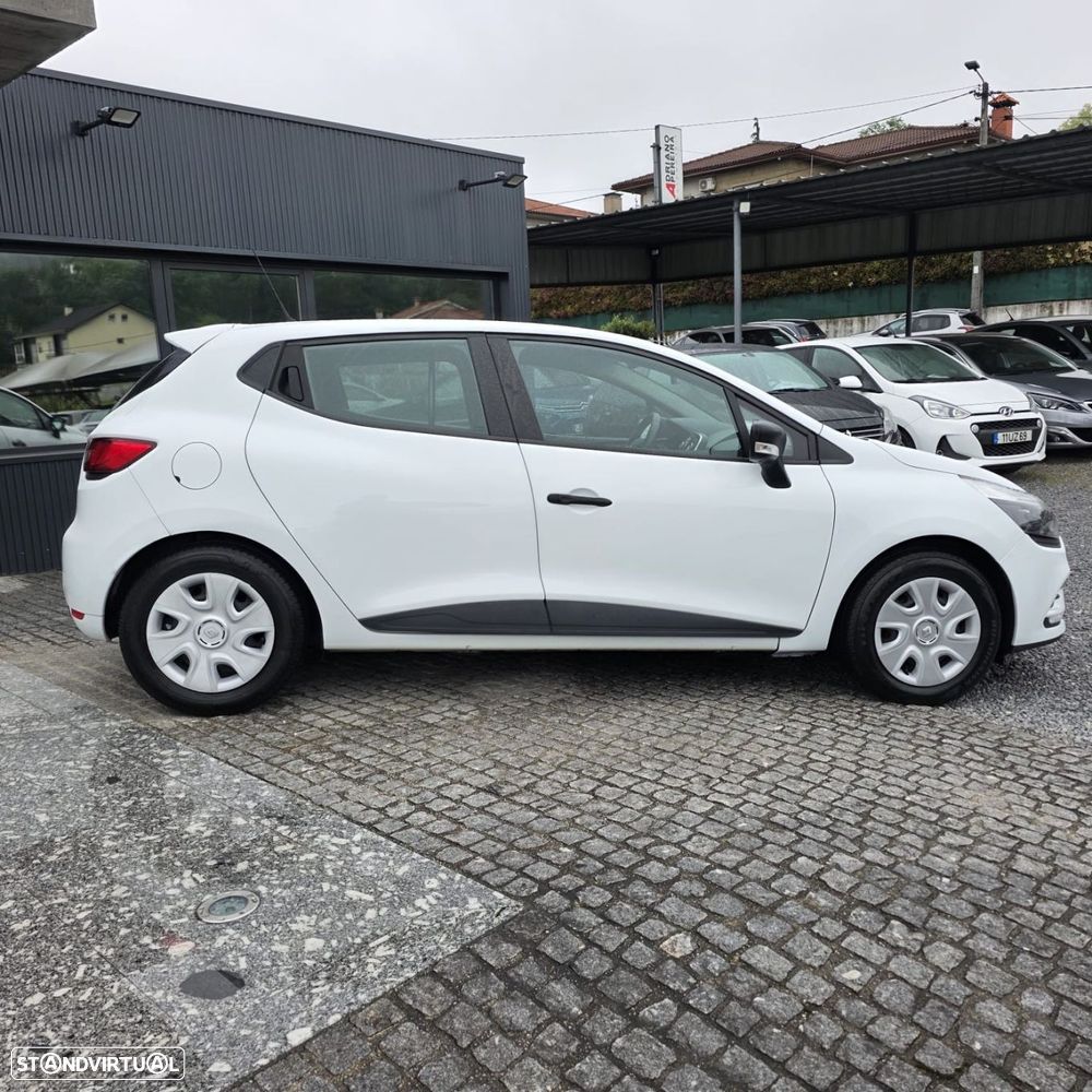 Renault Clio 1.5 dCi Zen - 12