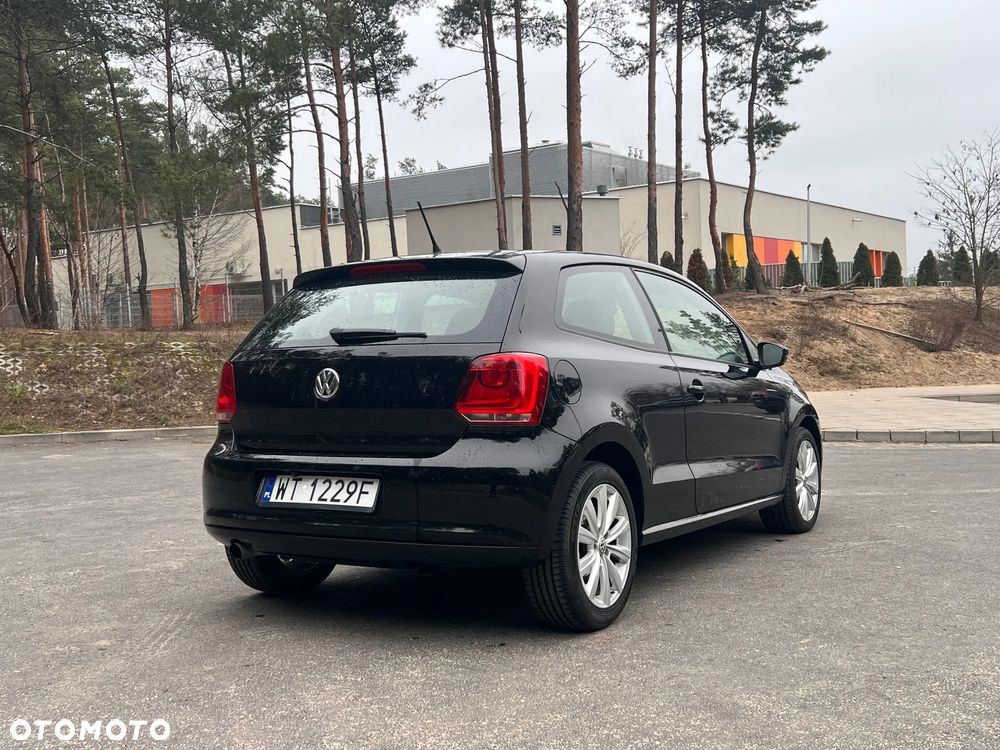 Volkswagen Polo 1.6 TDI Blue Motion Technology Highline - 3