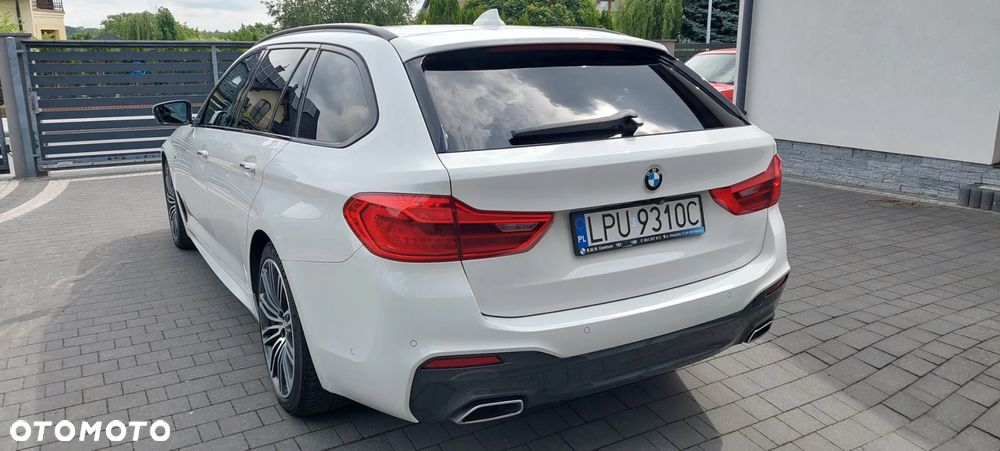 BMW Seria 5 520d M Sport sport - 35
