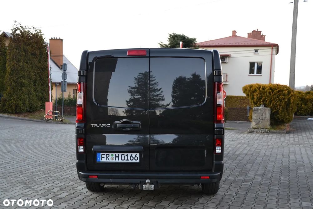 Renault Trafic - 6