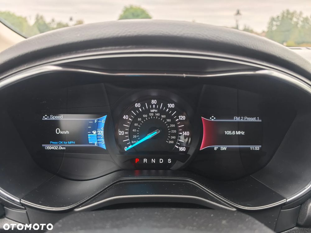Ford Fusion 2.0 EcoBoost Titanium - 11