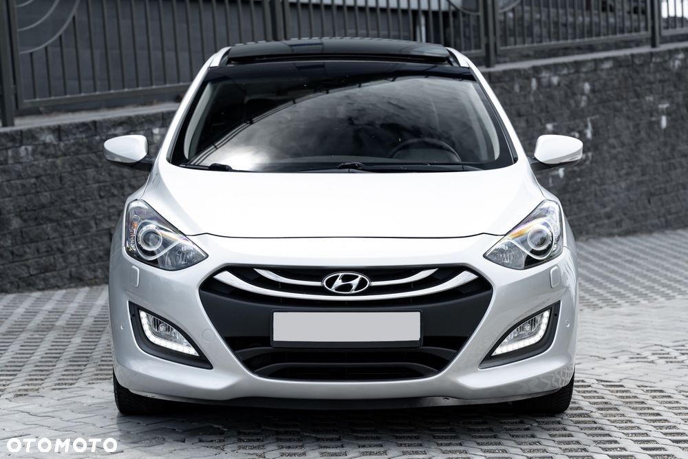 Hyundai i30 blue 1.6 GDI DCT Premium - 4