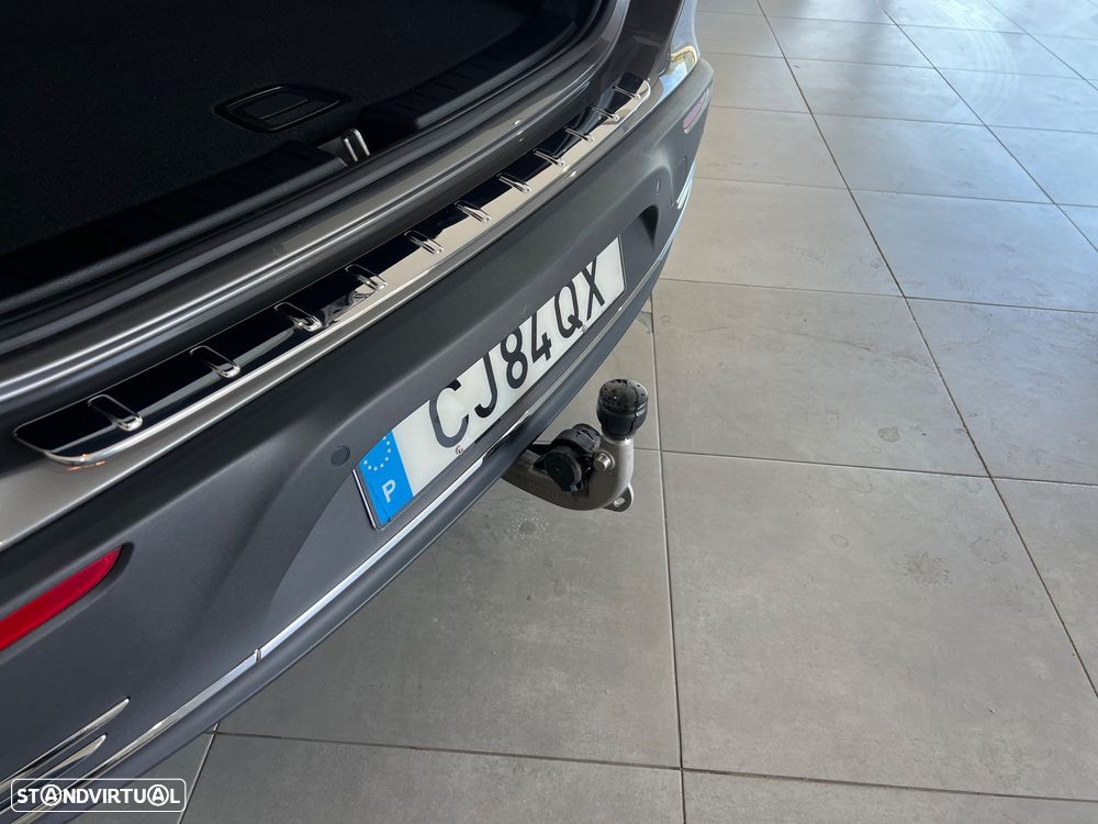 Mercedes-Benz EQA 250+ Edition — fotografia 16