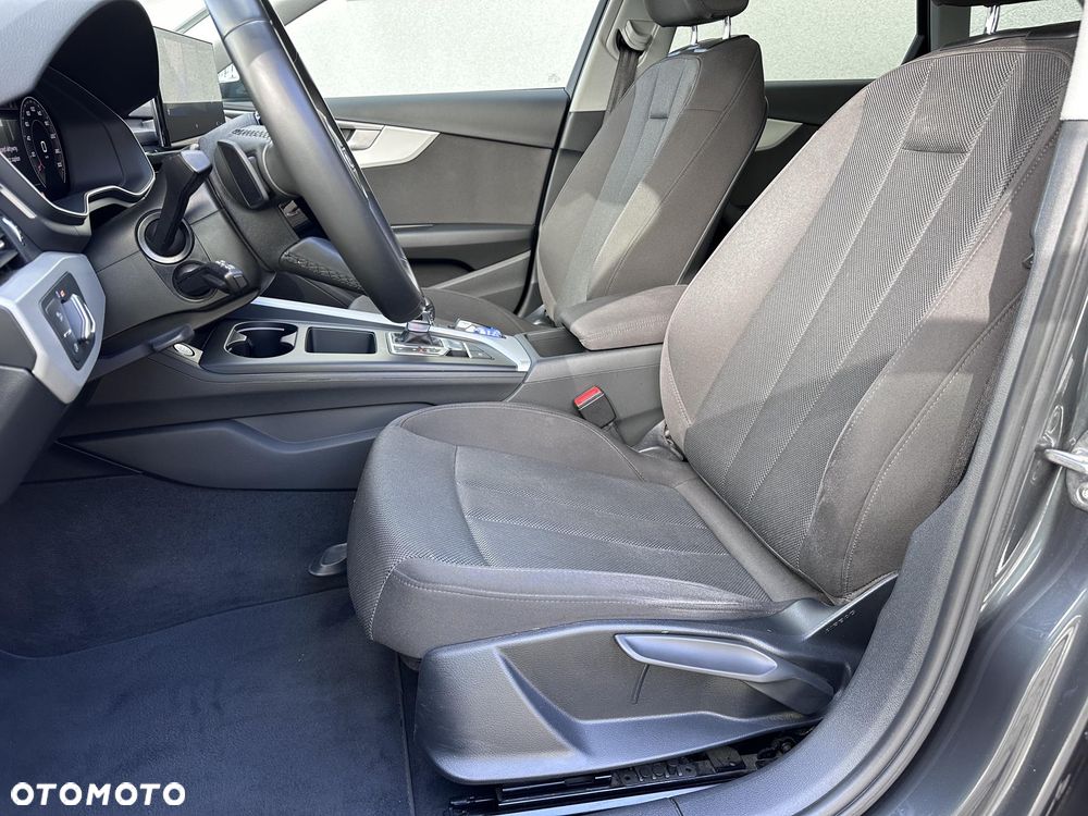 Audi A4 Avant 35 TDI mHEV Advanced S tronic - 12