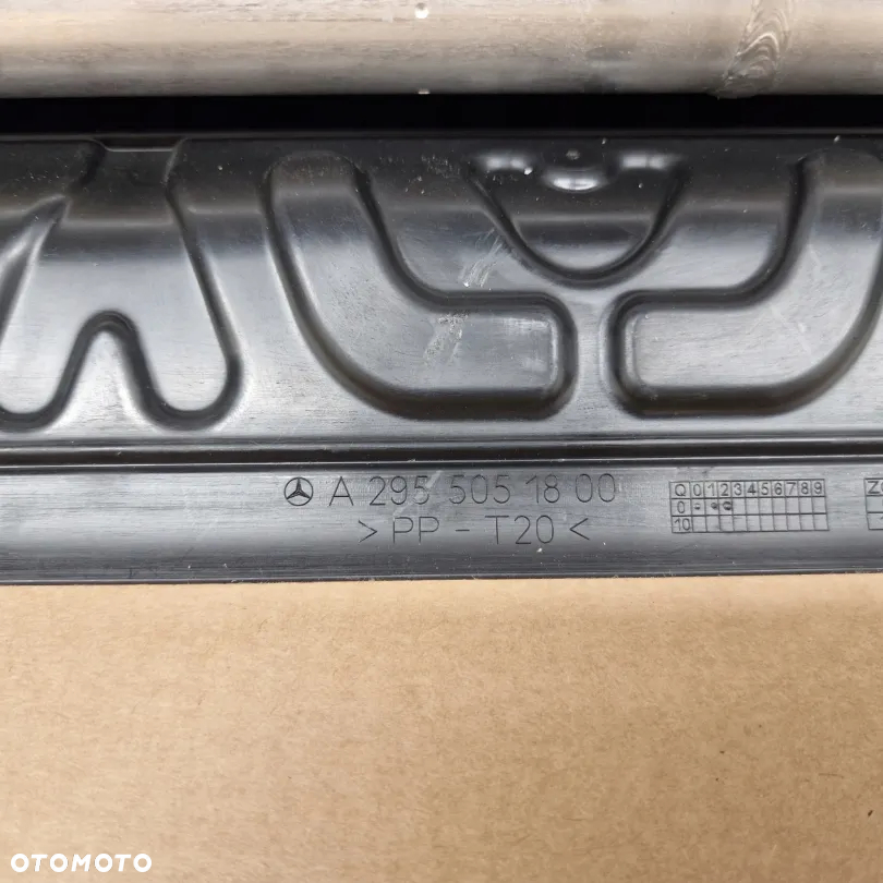 KOMPLET CHŁODNIC WENTYLATOR MERCEDES EQE V295 EQS V297 - 7