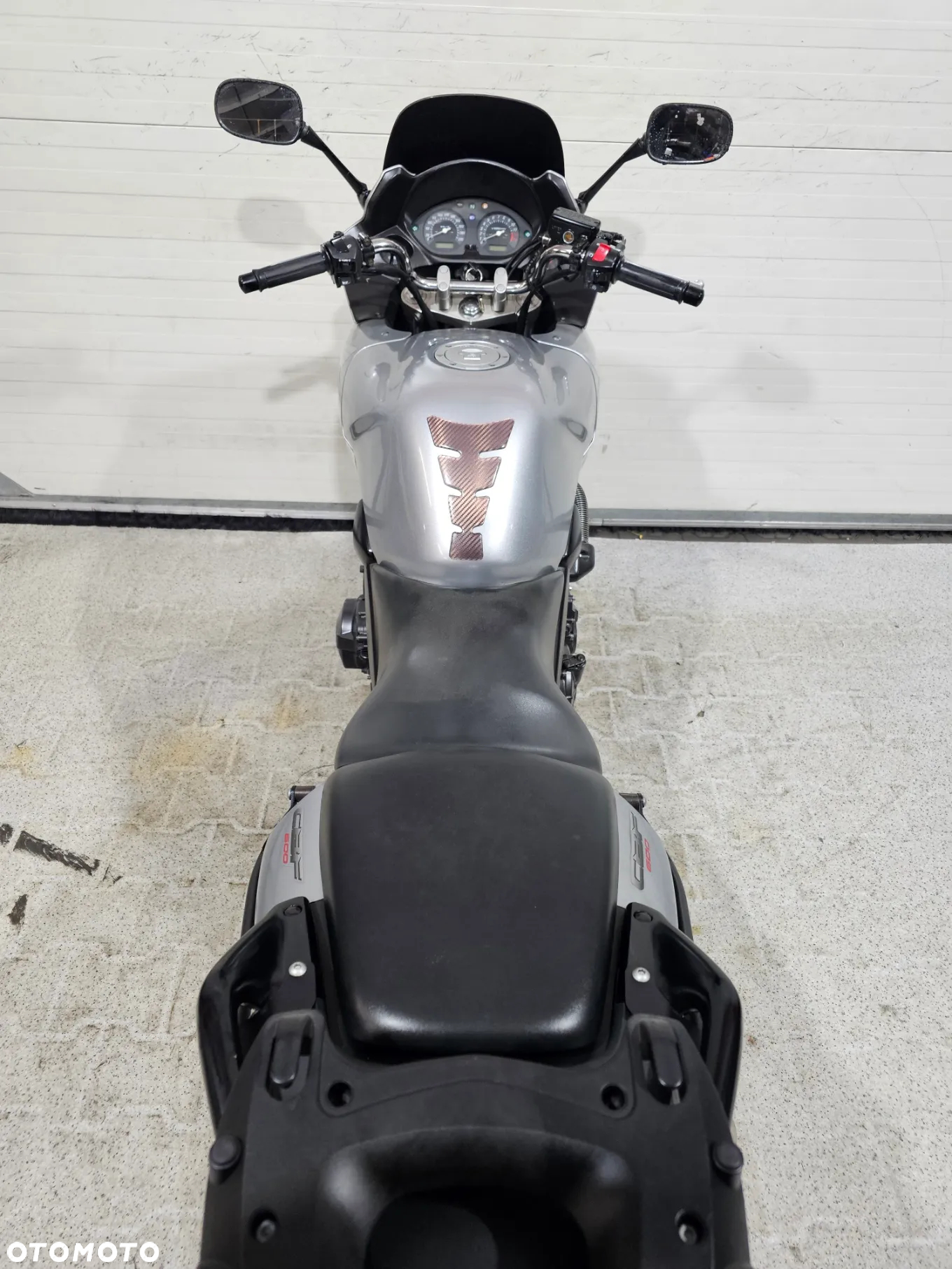 Honda CBF - 30