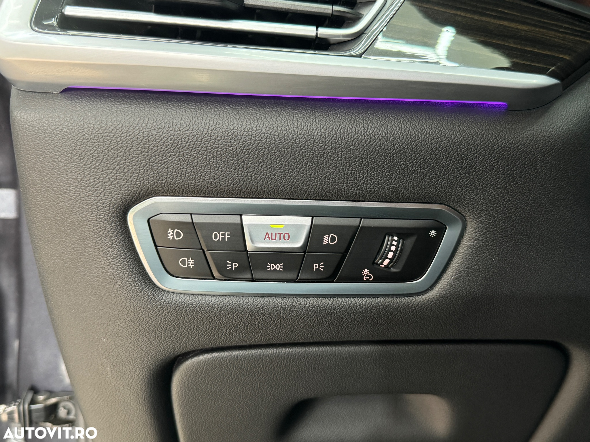 BMW X7 xDrive40i - 26