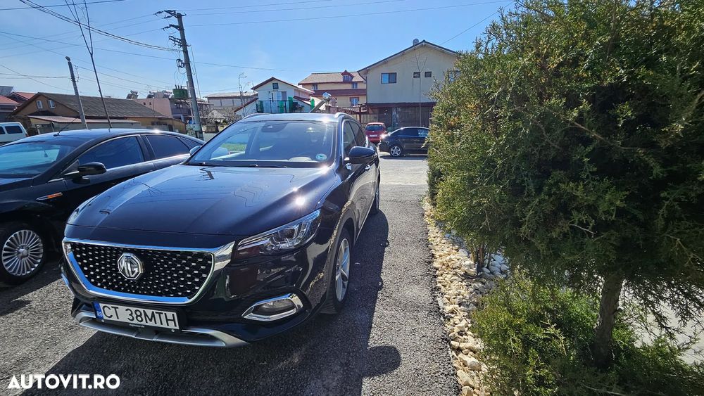 MG EHS Luxury - 1