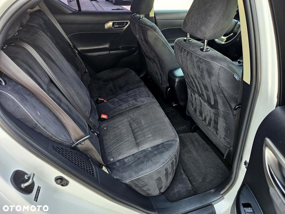 Lexus CT 200h F Sport EU6 - 26