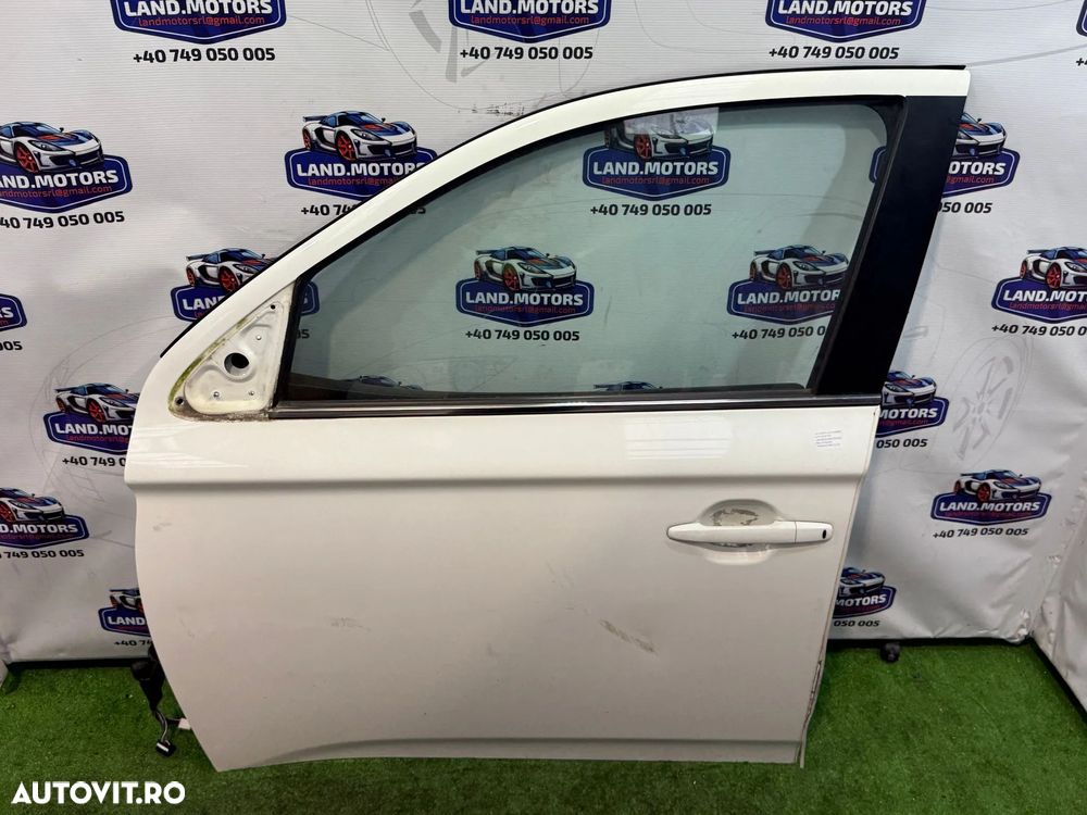 USA PORTIERA FATA STÂNGA MITSUBISHI OUTLANDER 3 2.0 BENZINA + ELECTRIC 2016 COD OEM 5700B859 2016-2021 - 1