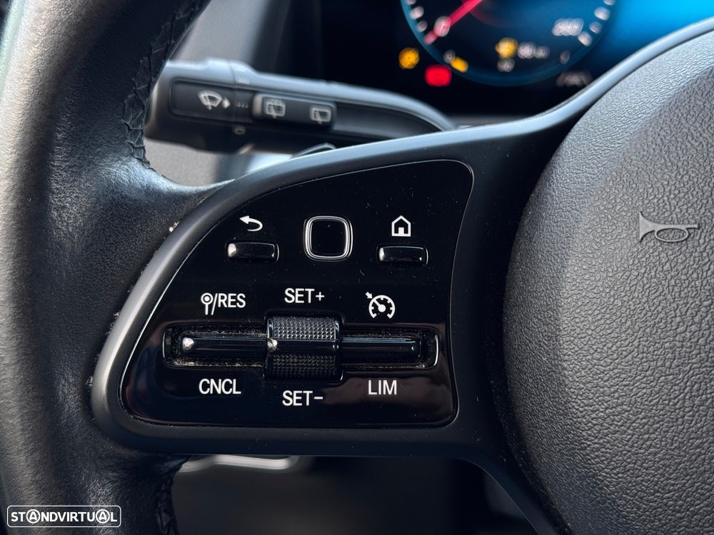 Mercedes-Benz GLB 180 d 8G-DCT Progressive - 21