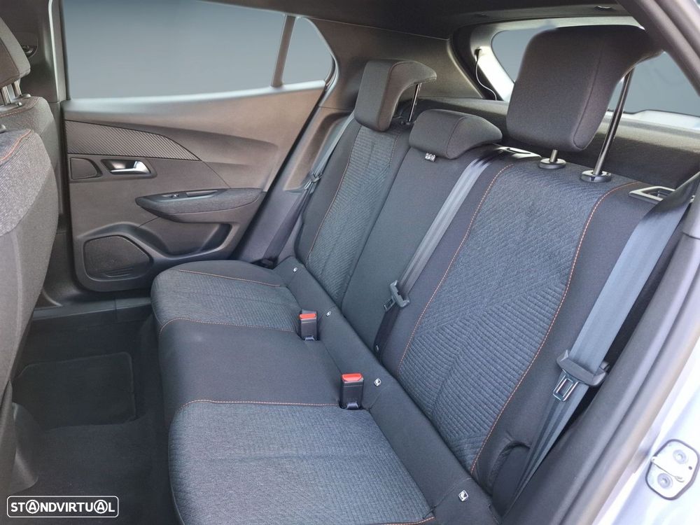 Peugeot 2008 1.2 Style — fotografia 12