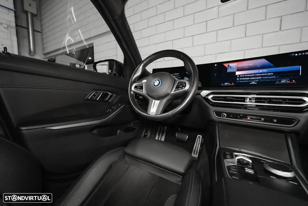 BMW 320 e Pack M Auto - 44
