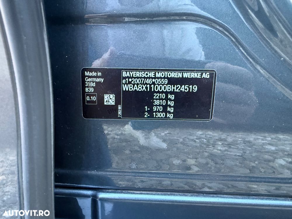 BMW Seria 3 318d Aut. Sport Line - 27
